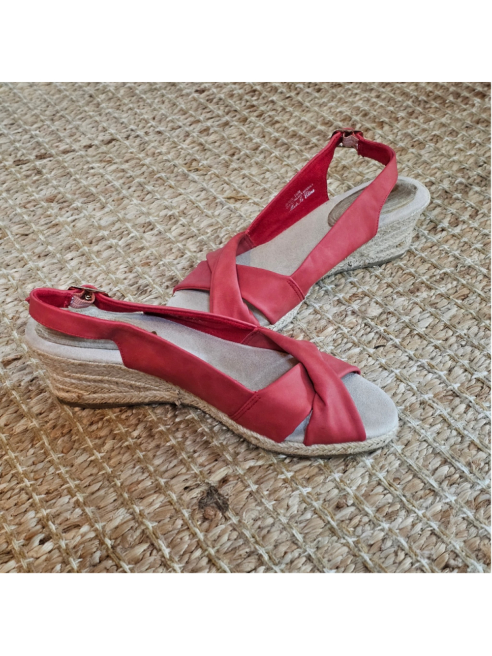 Easy Street Maureen Red Espadrille Wedge Sandals Women’s 10N Narrow NWOB - Picture 6 of 10